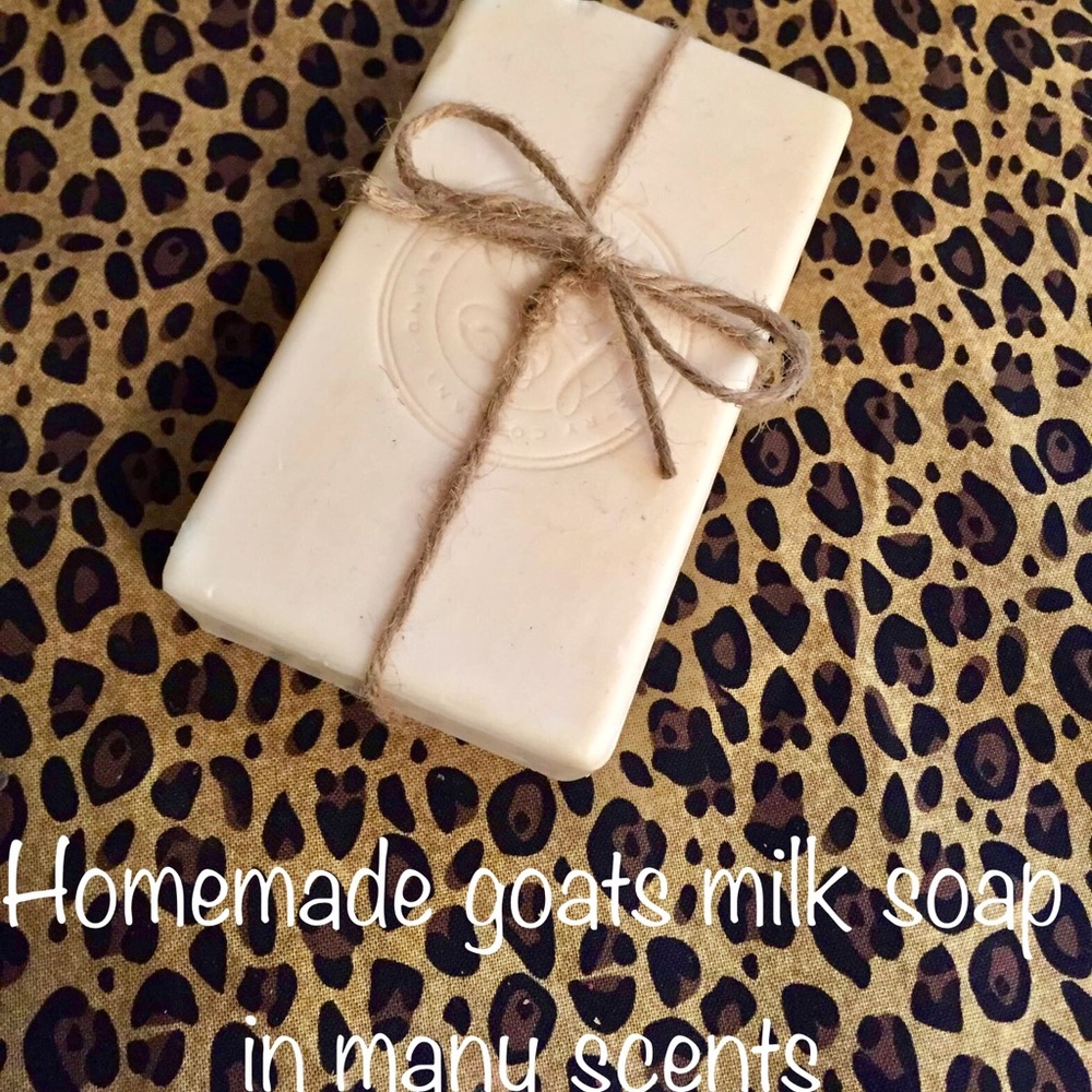 Homemade goatsmilk soap Teatree charcoal face soap